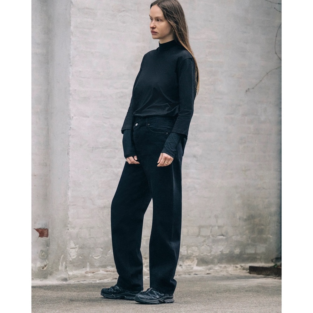 High Rise Black Jeans for Women - Picture 5 of 9